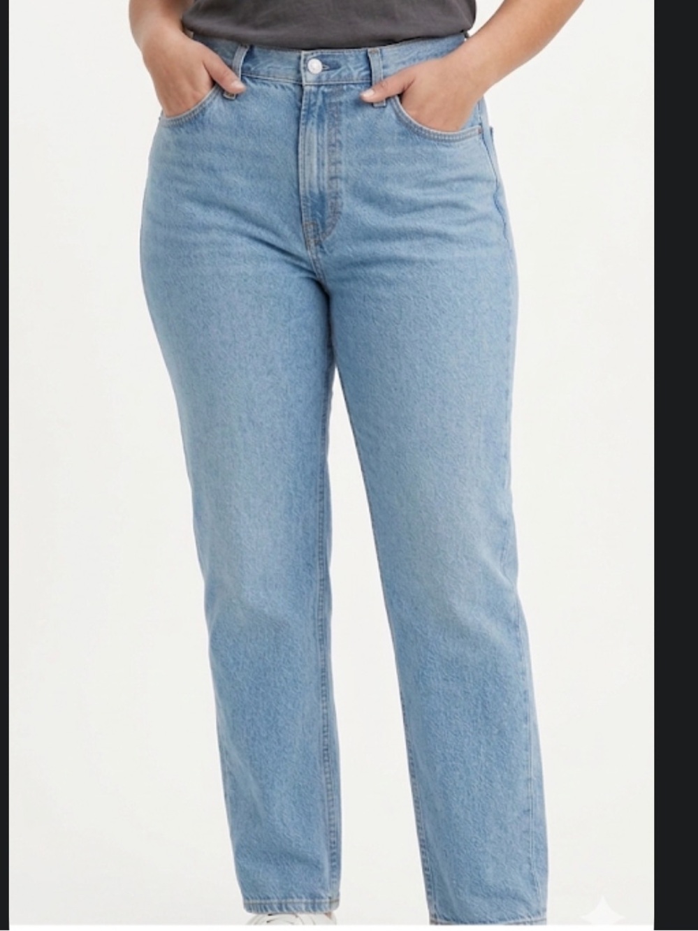 Levi's Vintage 512 Women's Boyfriend Jeans in Medium Blue Denim